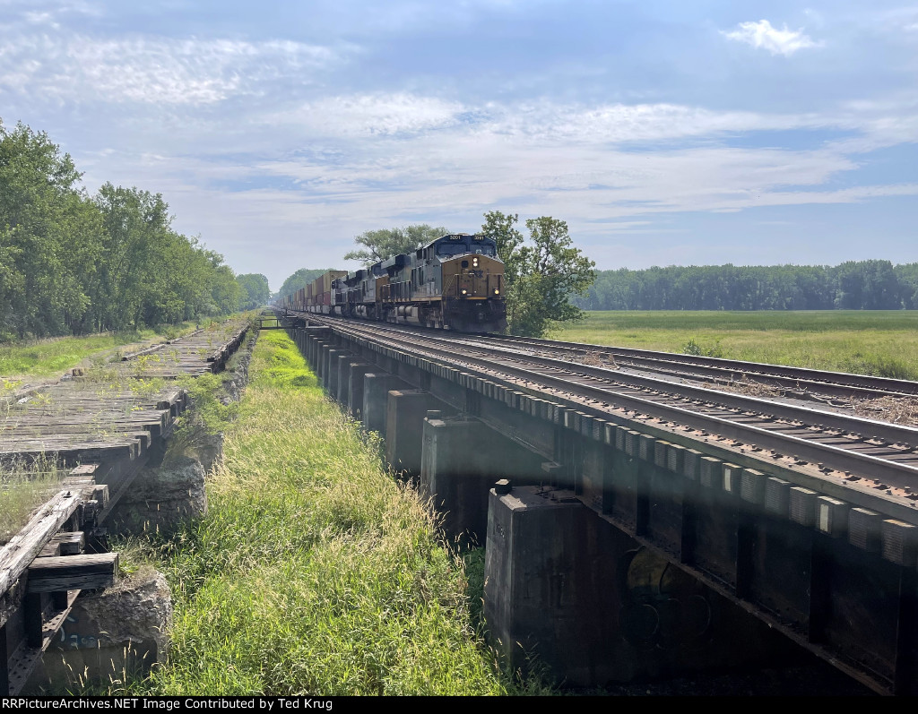 CSX 3201, 973 & 1871